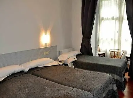 Guest house Donostiarra 2*