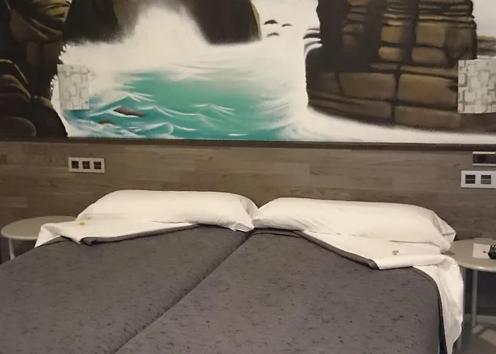 多诺斯蒂亚酒店 2* 圣塞瓦斯蒂安