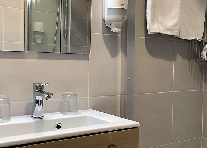 多诺斯蒂亚酒店 招待所 圣塞瓦斯蒂安