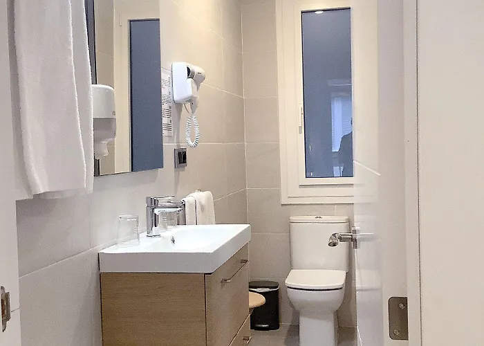 招待所 多诺斯蒂亚酒店